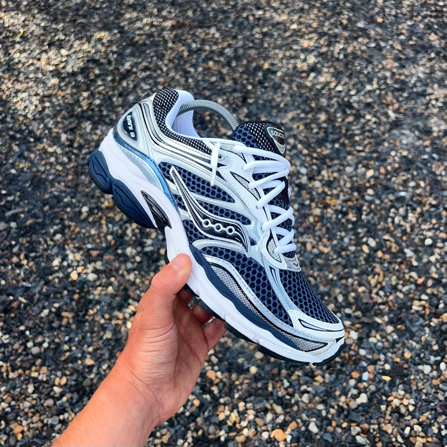 Saucony ProGrid Omni9 Deep Navy
