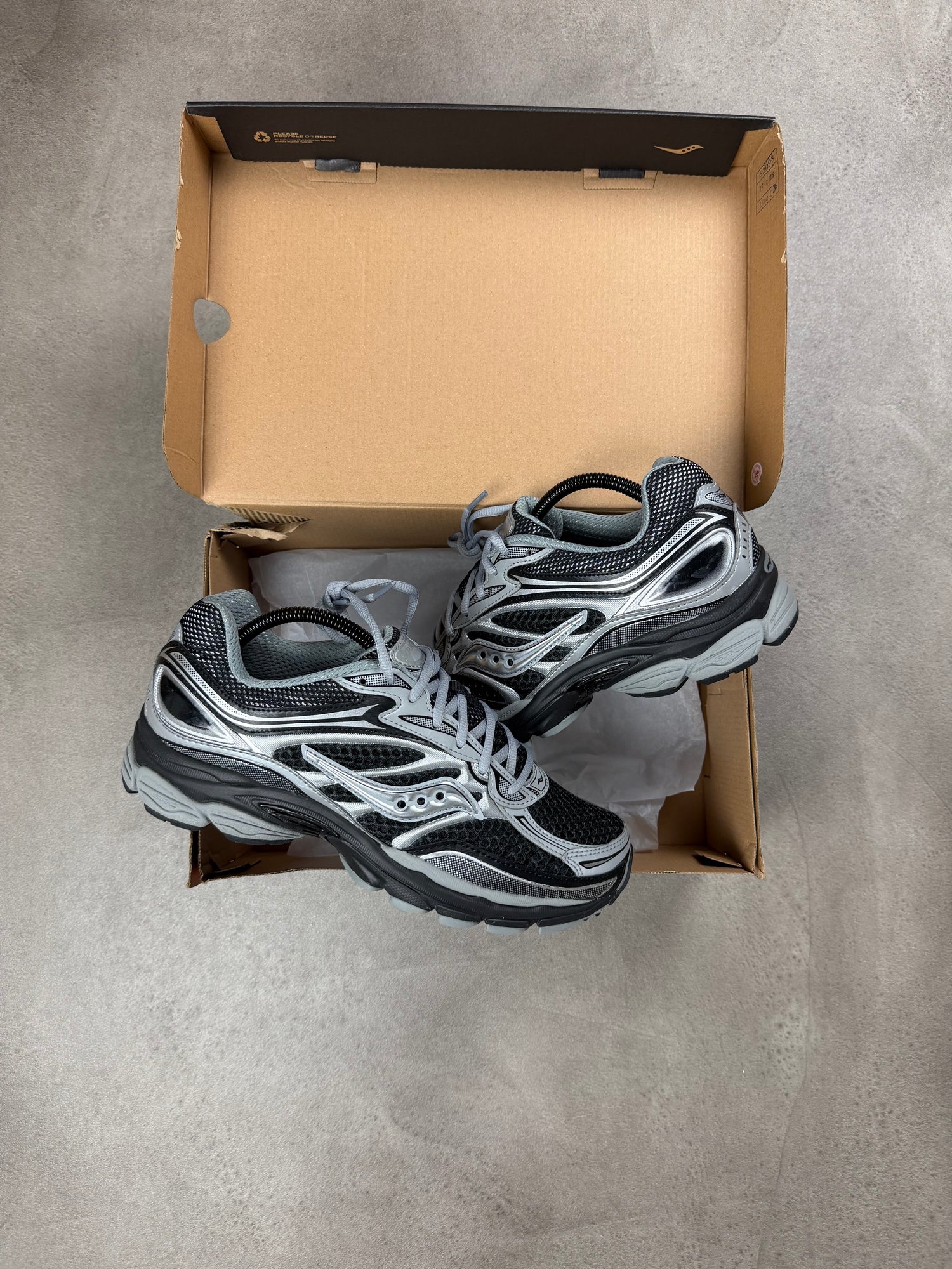 FOOTWEAR