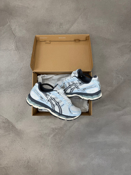 Asics Gel 12.1 Carrier grey